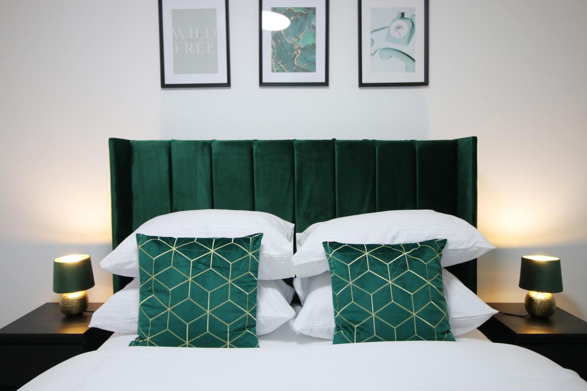New Cardiff Bloc Exclusive Apartments By Prime Stays - Shops And Parking - Great For Groups And Families Ngoại thất bức ảnh